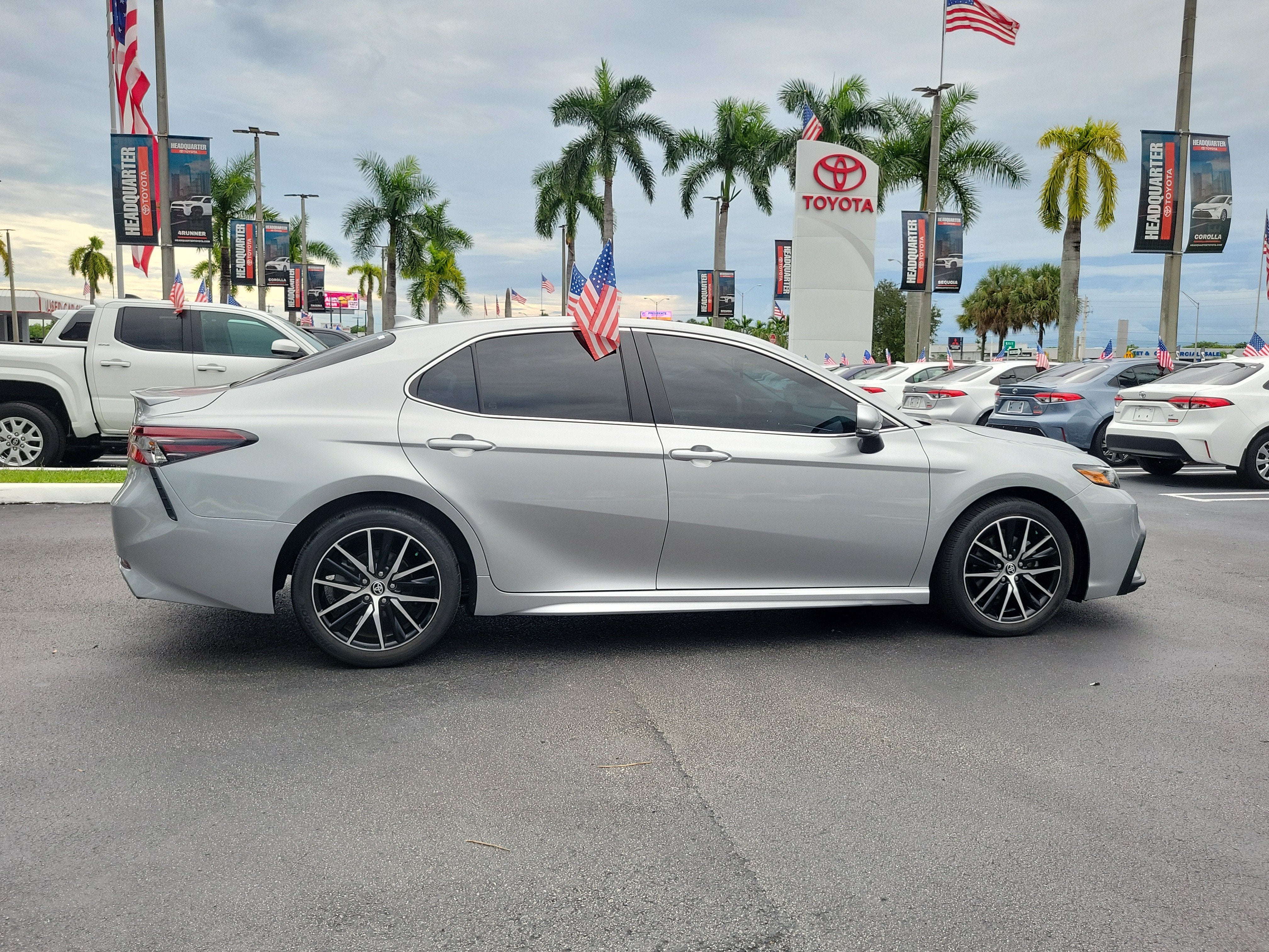 2024 Toyota Camry SE