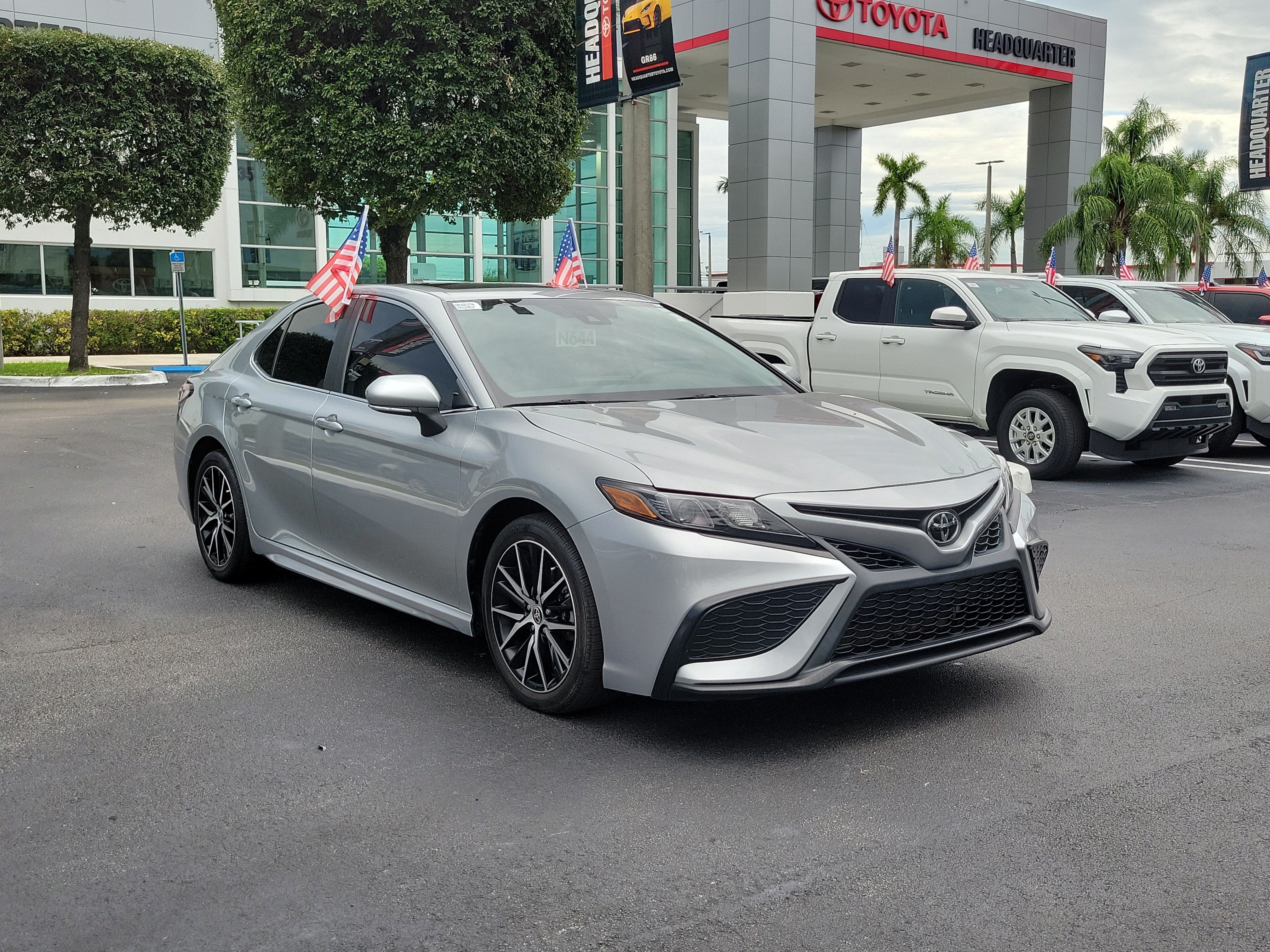 2024 Toyota Camry SE