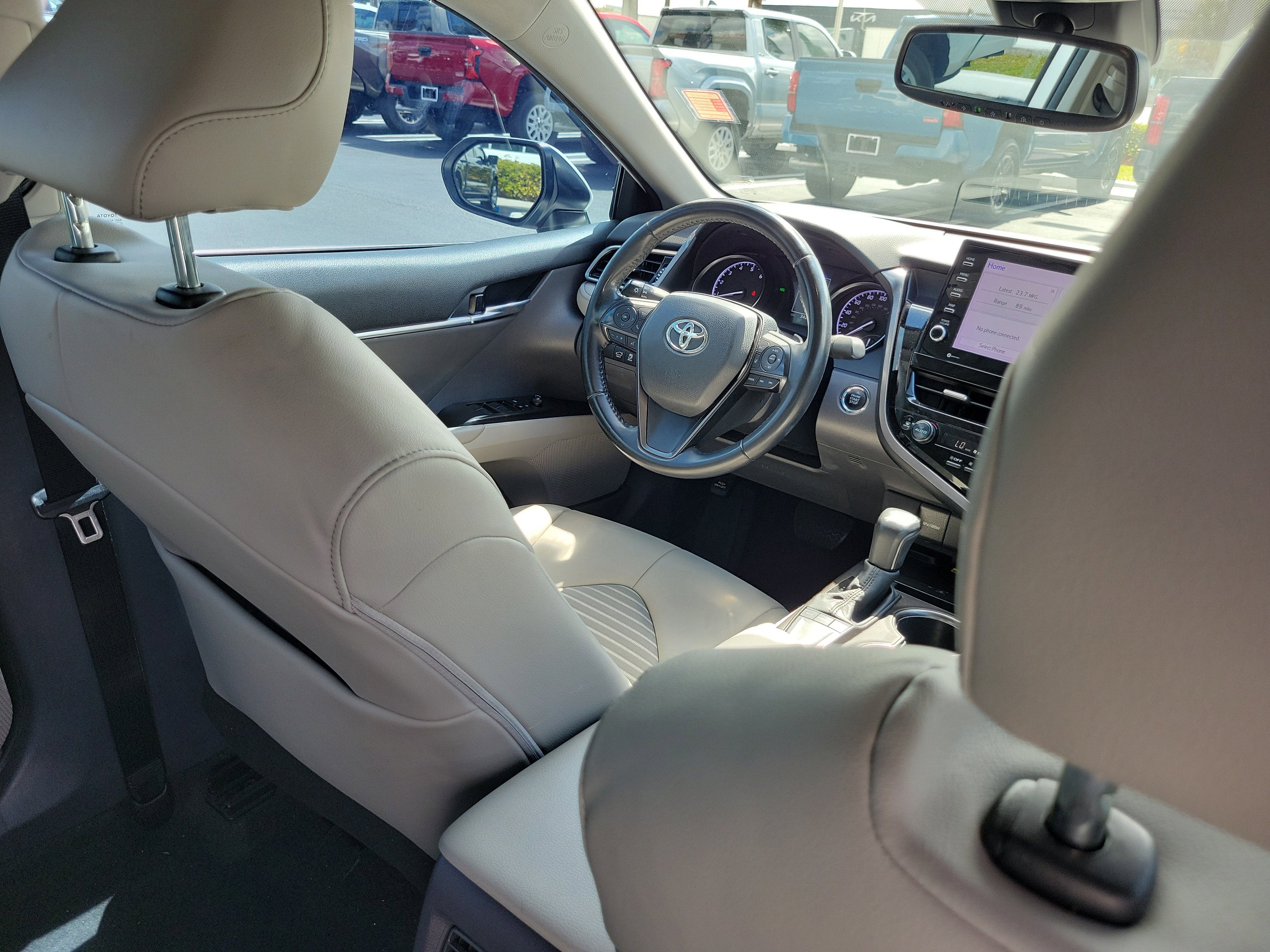 2022 Toyota Camry SE