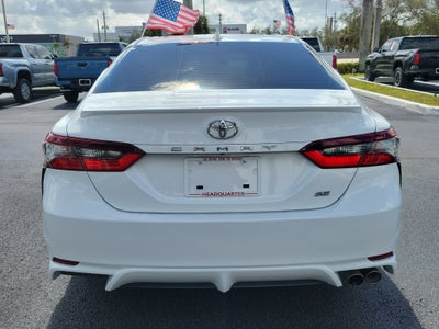 2022 Toyota Camry SE