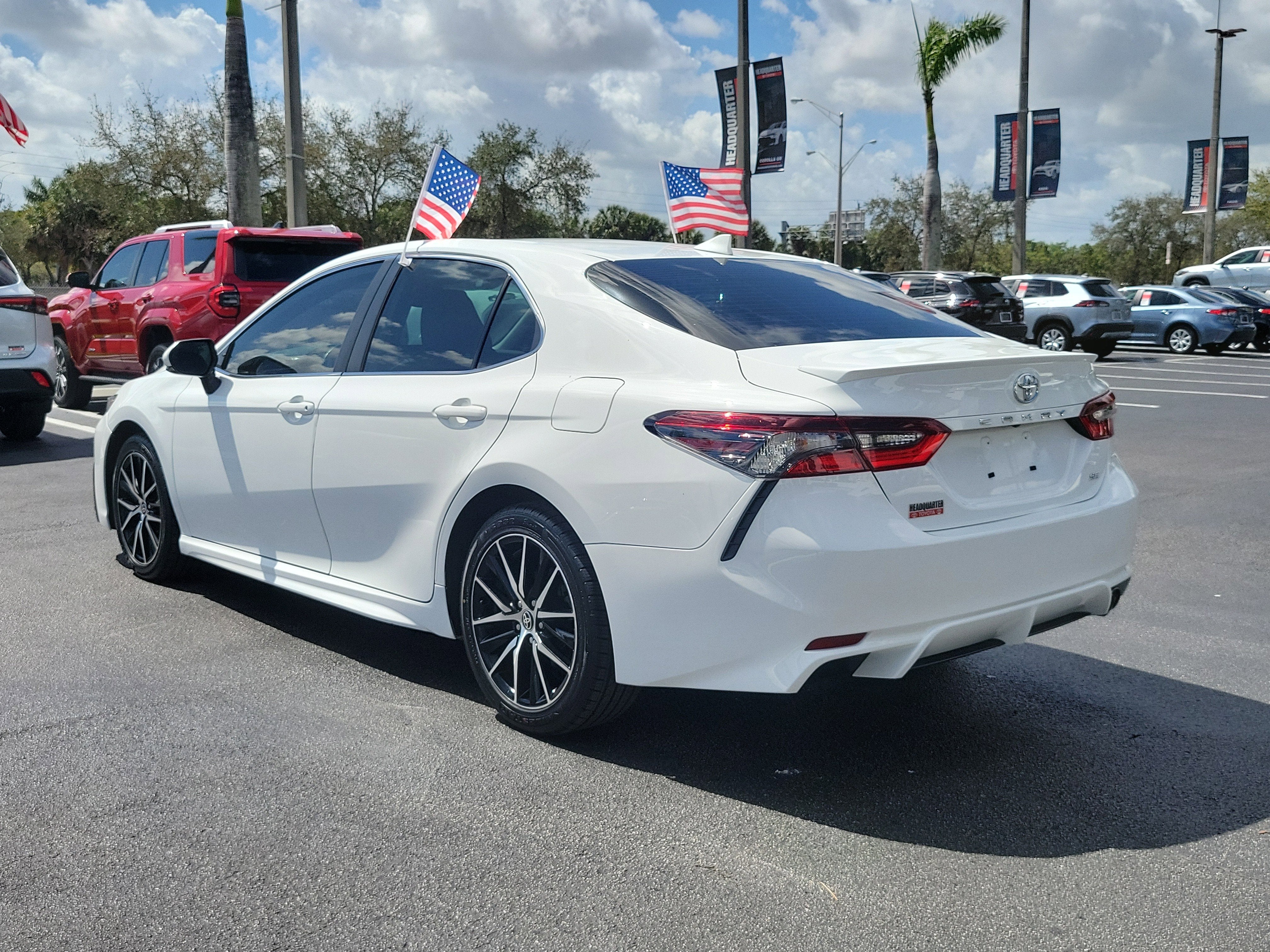 2023 Toyota Camry SE