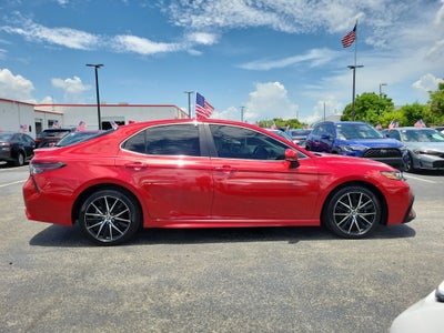 2023 Toyota Camry SE