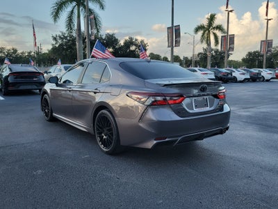 2024 Toyota Camry SE