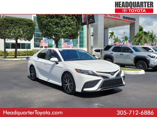 2024 Toyota Camry SE