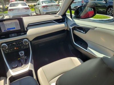 2024 Toyota RAV4 Hybrid XLE Premium
