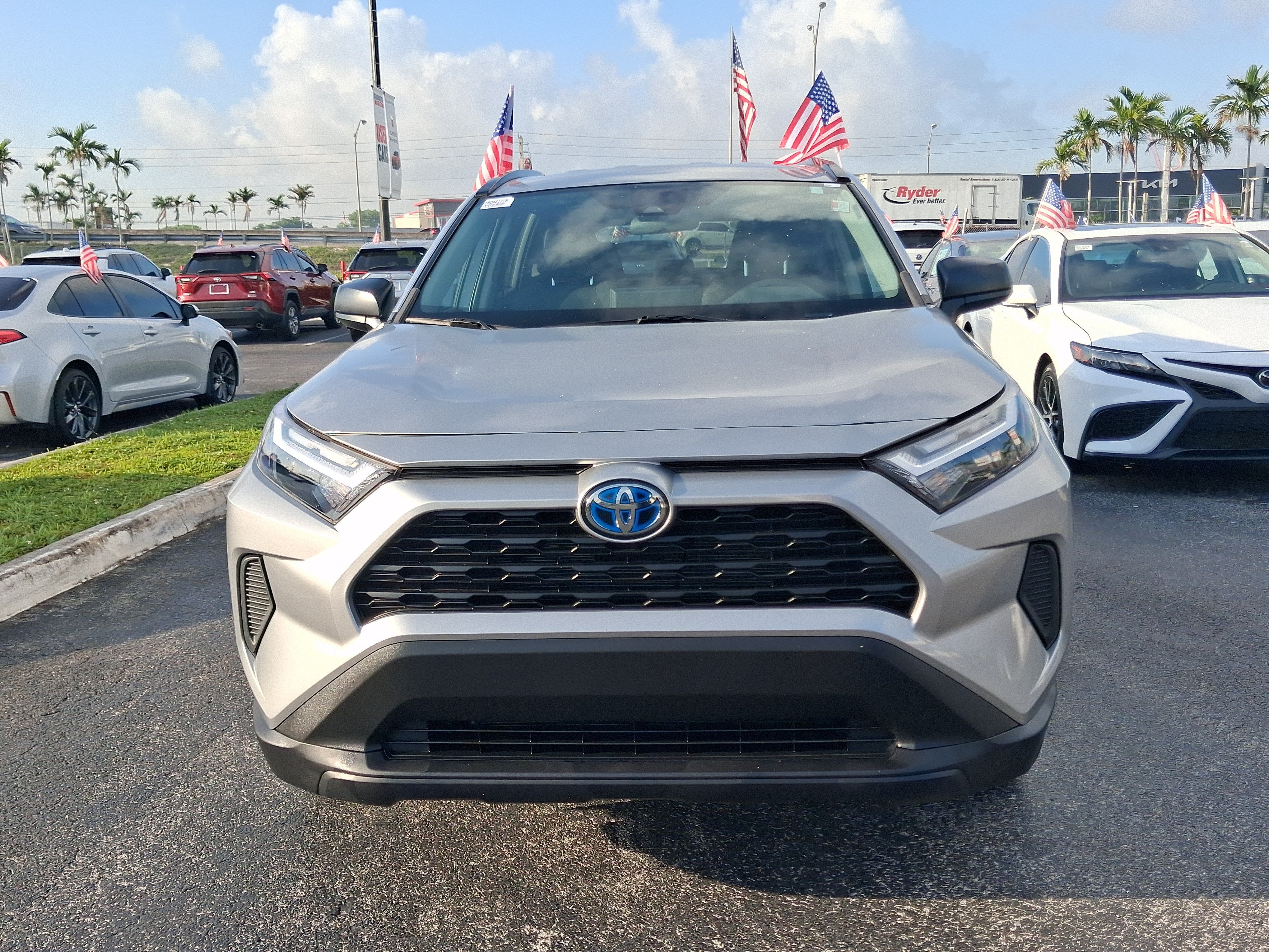 2024 Toyota RAV4 Hybrid LE