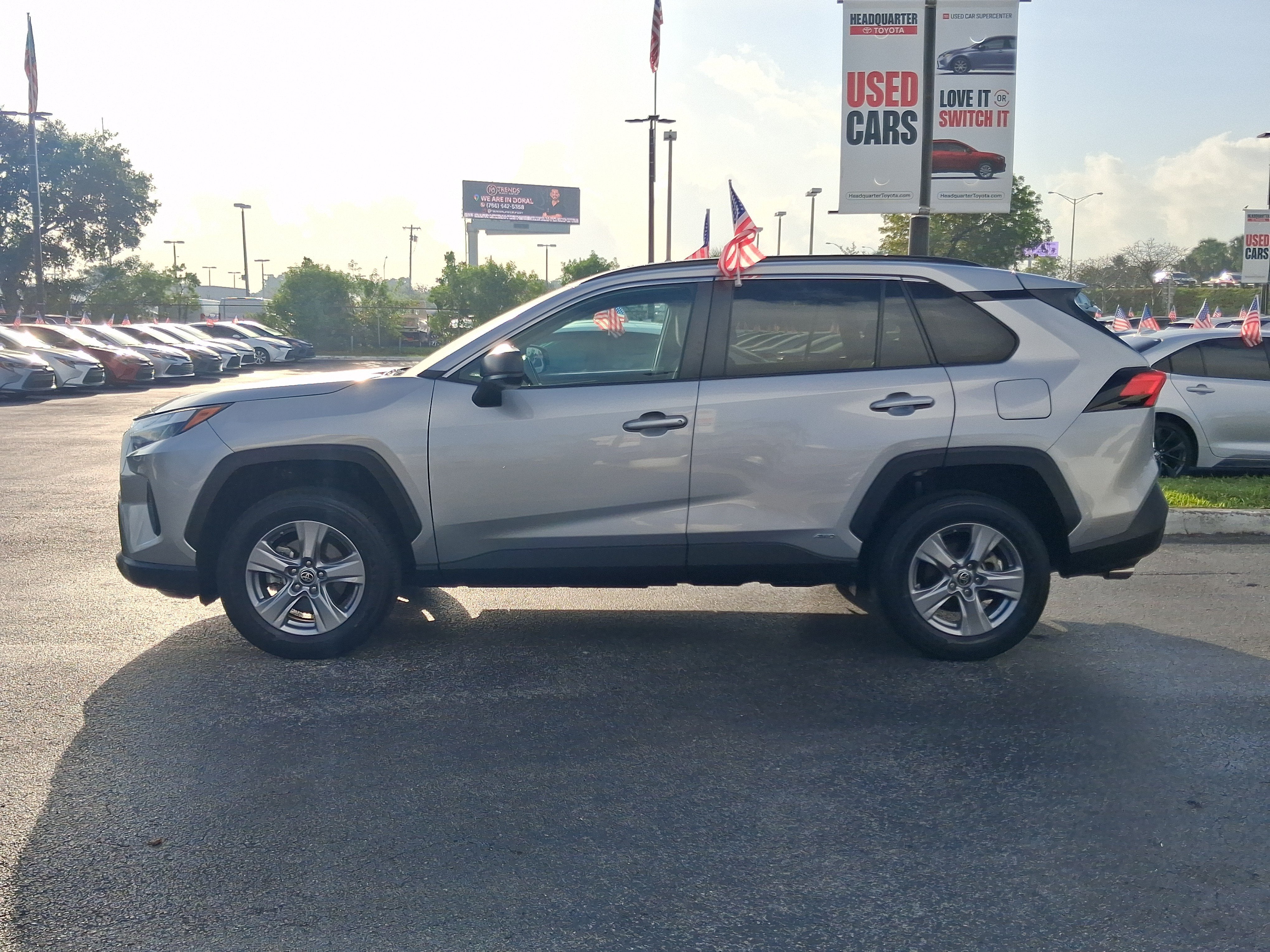 2024 Toyota RAV4 Hybrid LE