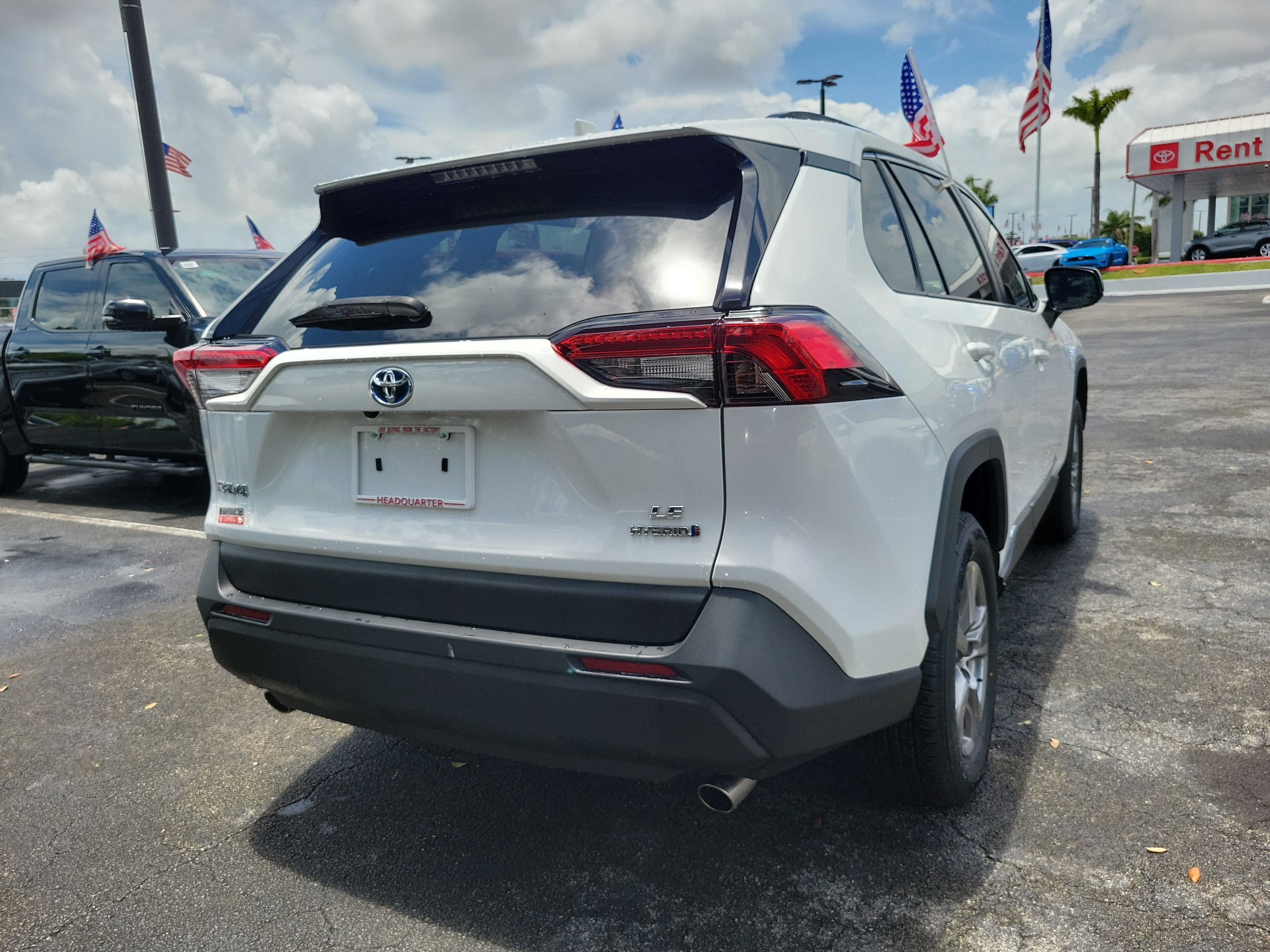 2024 Toyota RAV4 Hybrid LE
