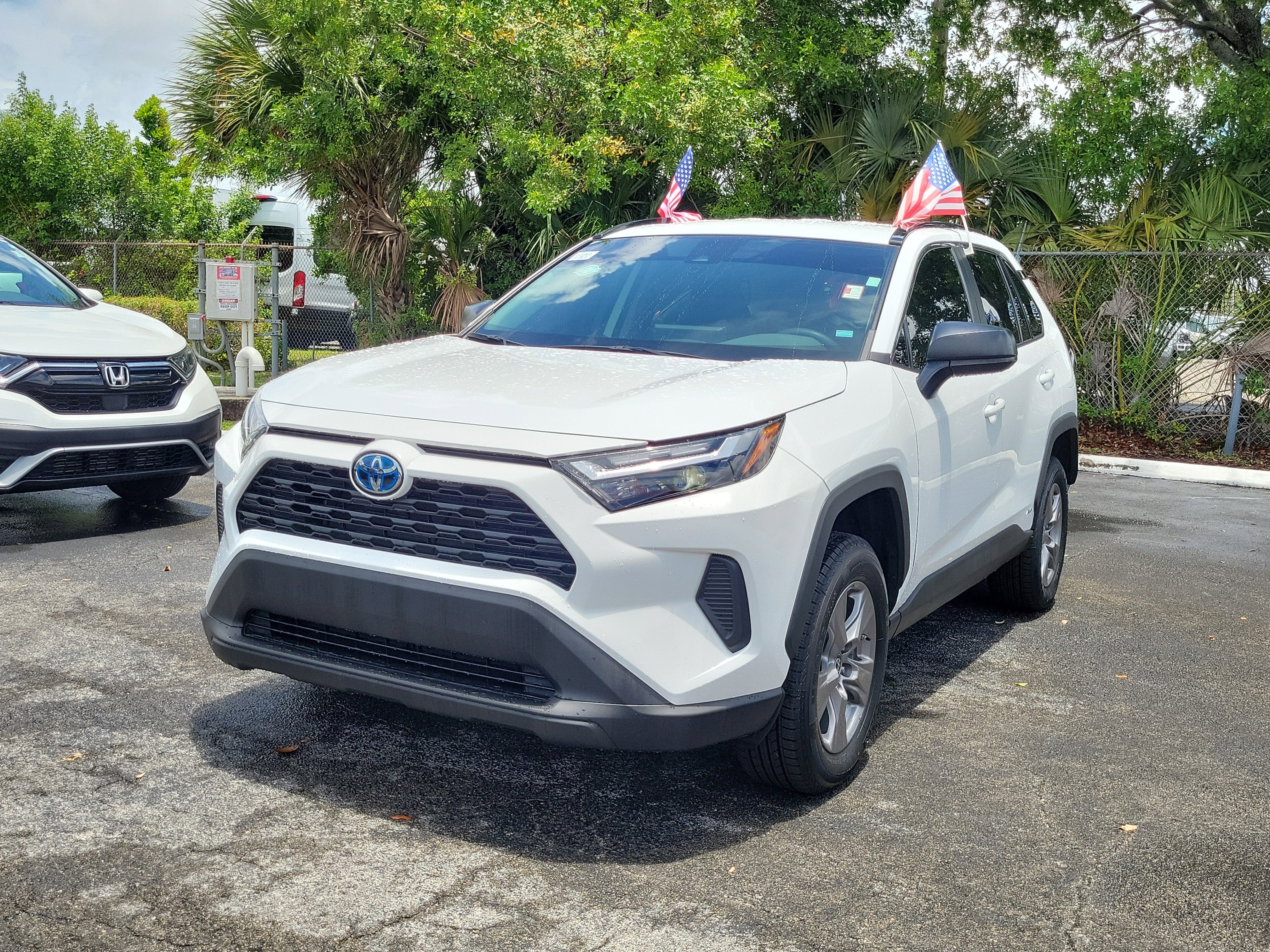2024 Toyota RAV4 Hybrid LE