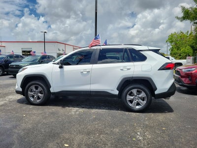 2024 Toyota RAV4 Hybrid LE