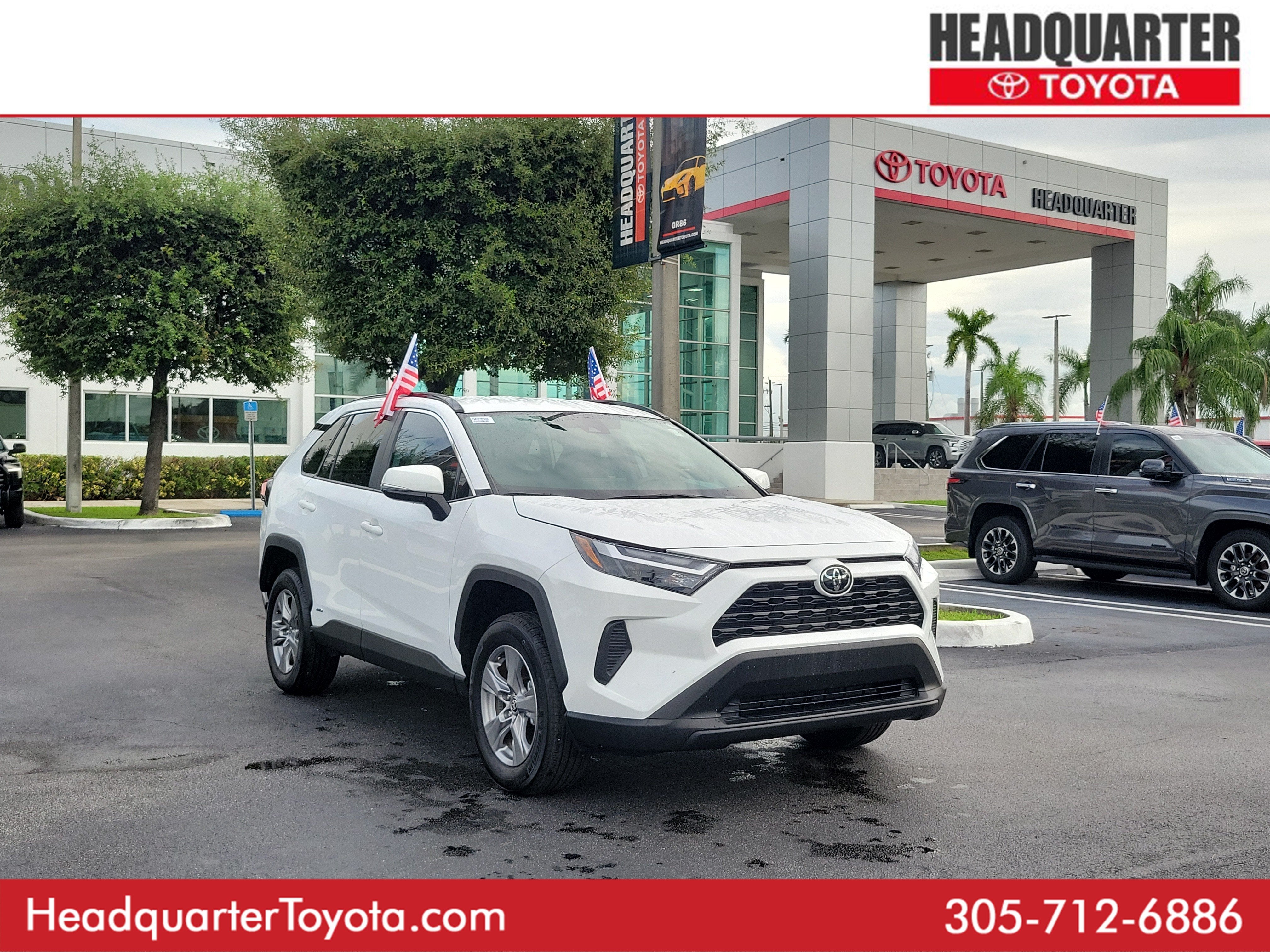 2025 Toyota RAV4 Hybrid XLE