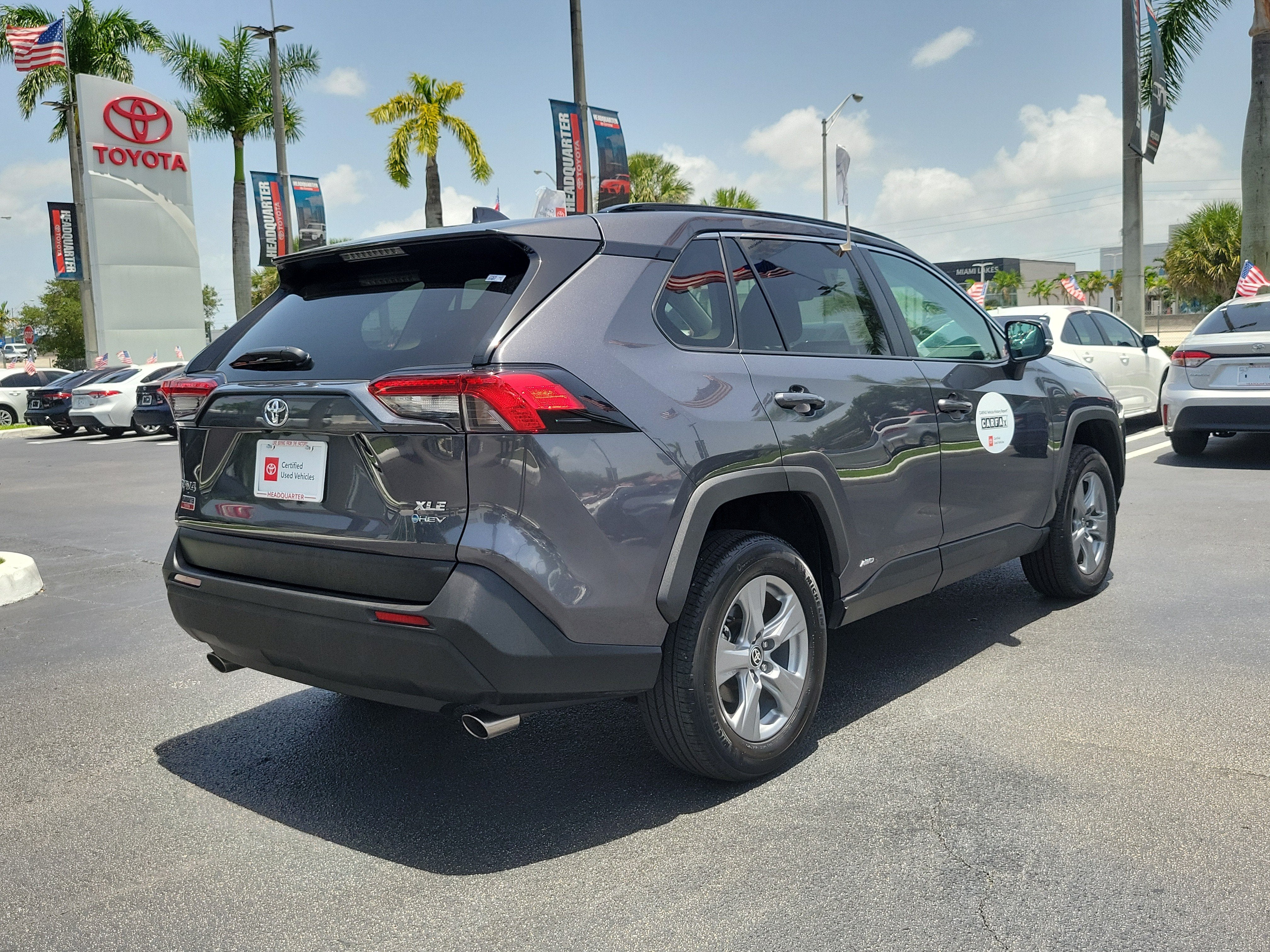 2025 Toyota RAV4 Hybrid XLE