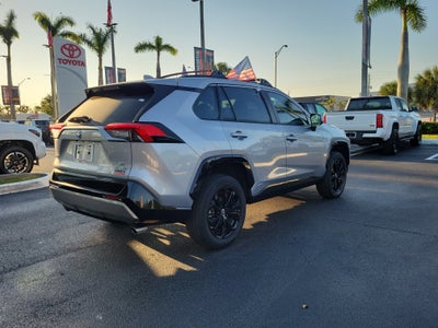 2023 Toyota RAV4 Hybrid SE