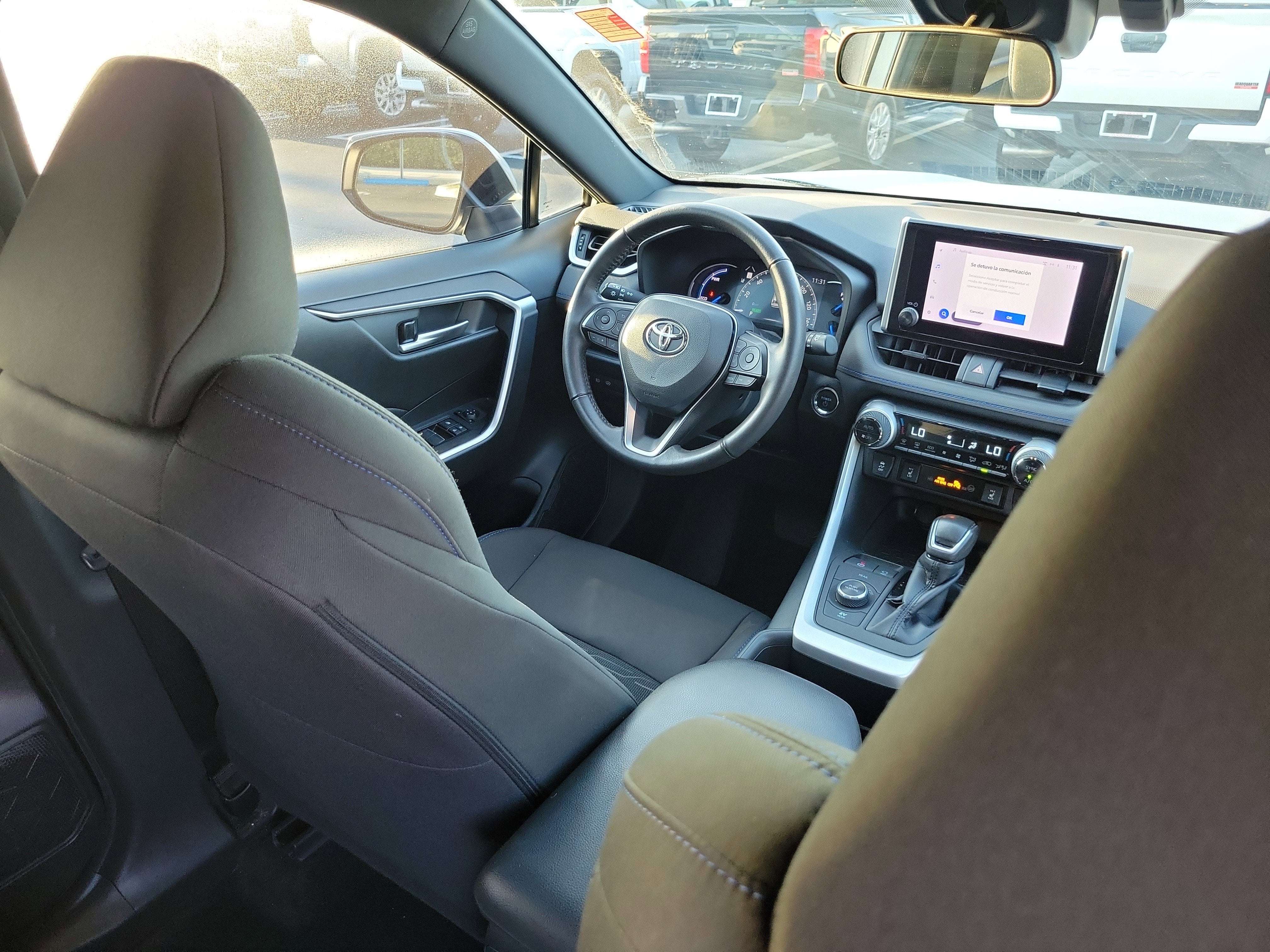 2023 Toyota RAV4 Hybrid SE