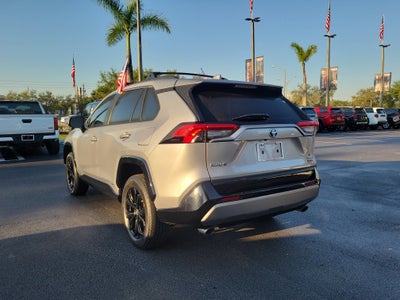 2023 Toyota RAV4 Hybrid SE