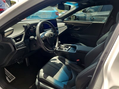 2024 Lexus ES ES 350 F SPORT Handling