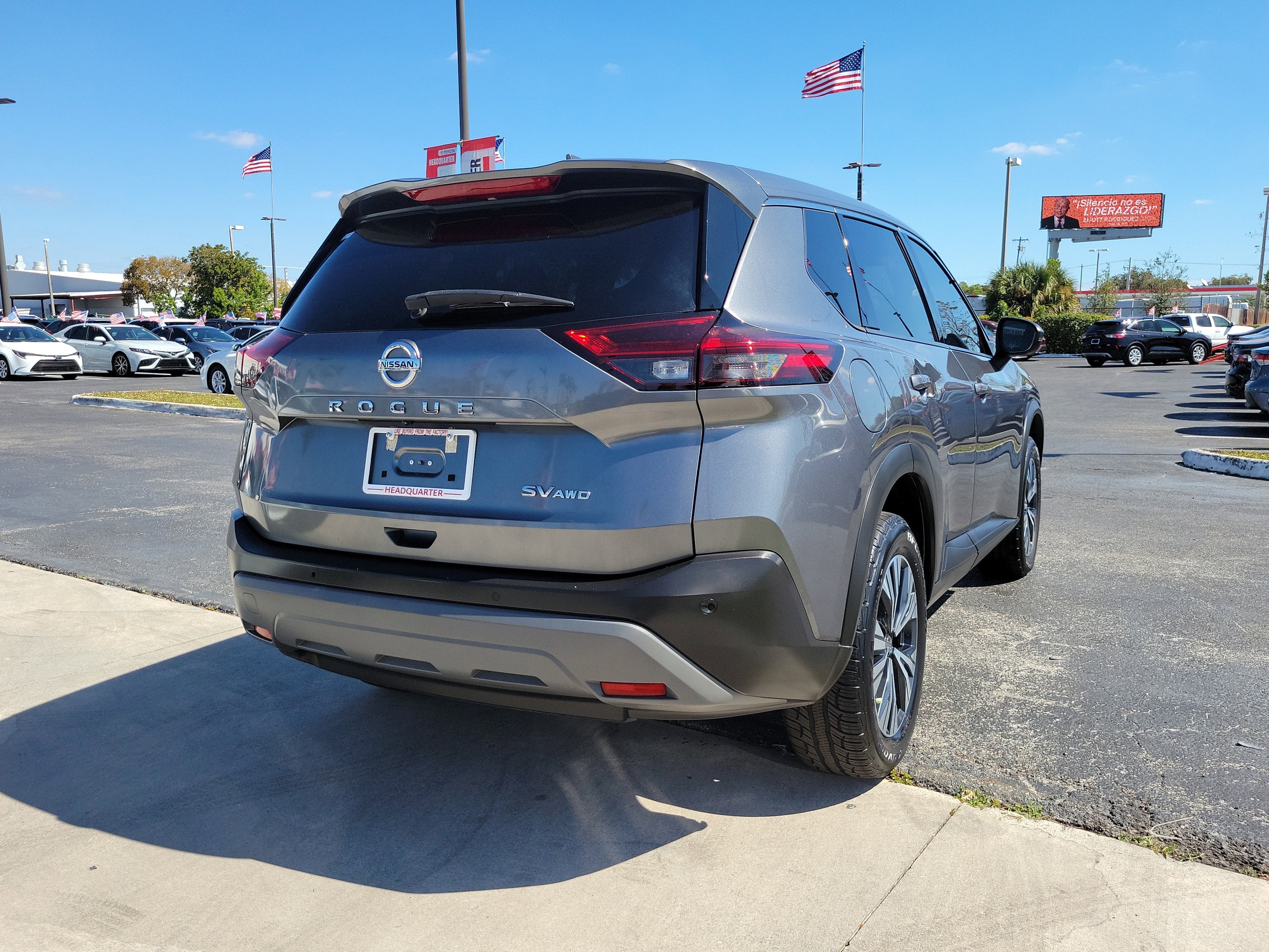 2021 Nissan Rogue SV