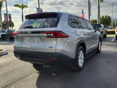 2025 Toyota Grand Highlander Hybrid XLE