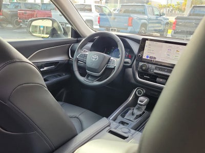 2025 Toyota Grand Highlander Hybrid XLE