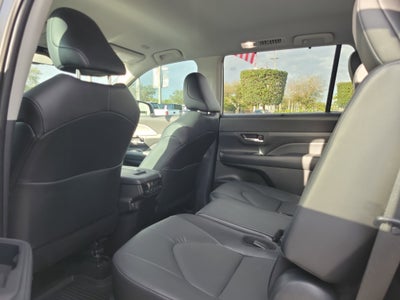 2025 Toyota Grand Highlander Hybrid XLE