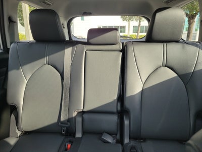 2025 Toyota Grand Highlander Hybrid XLE