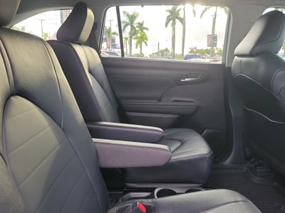 2026 Toyota Highlander Hybrid XLE