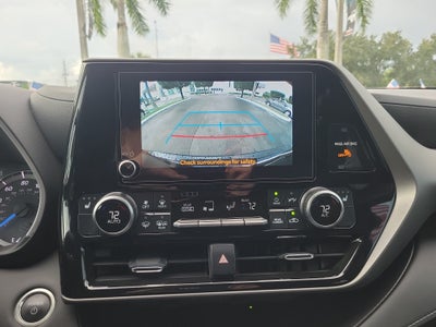 2026 Toyota Highlander Hybrid XLE