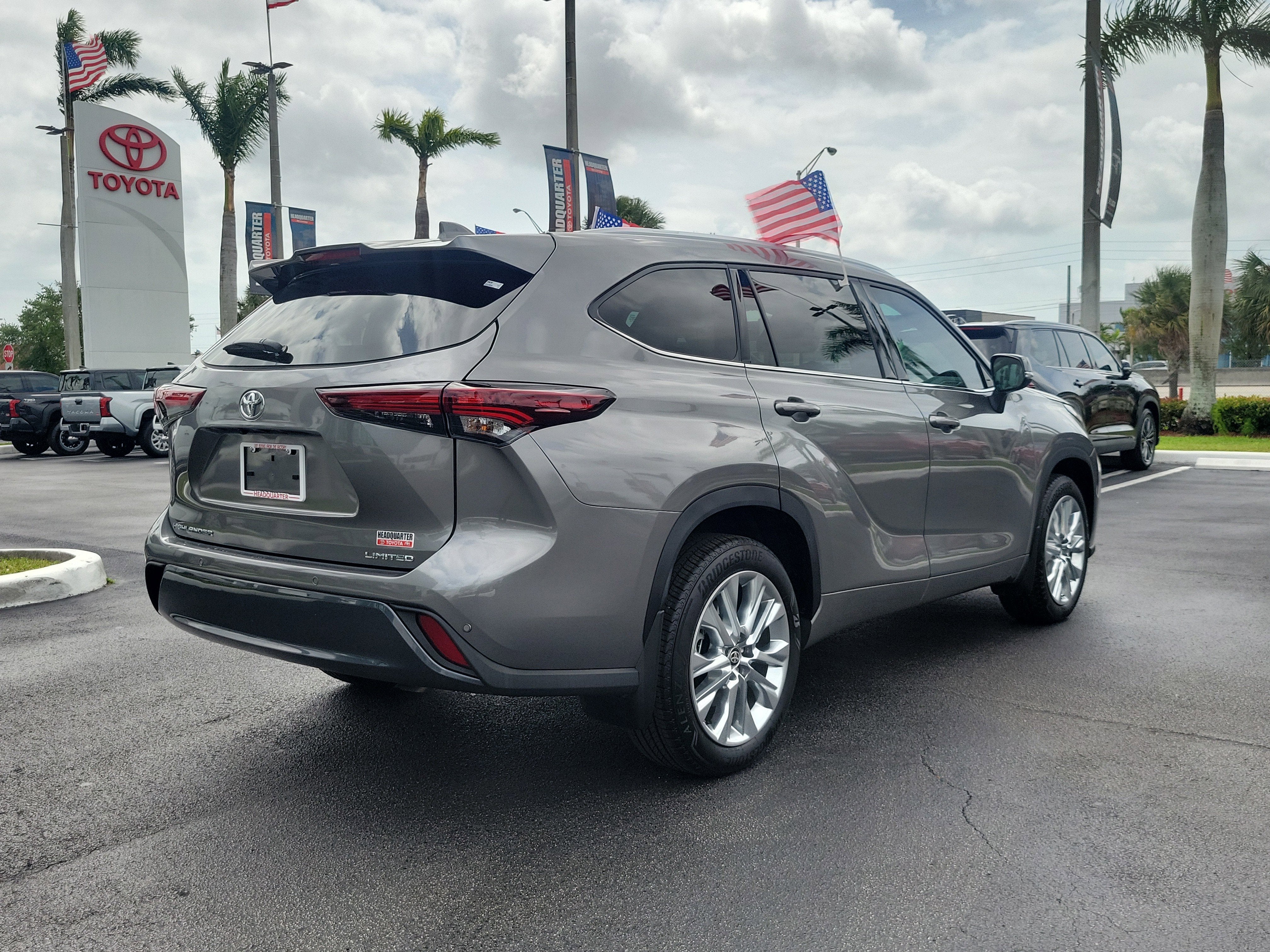 2025 Toyota Highlander Limited