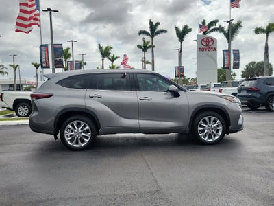 2025 Toyota Highlander Limited