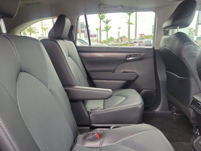 2025 Toyota Highlander Limited