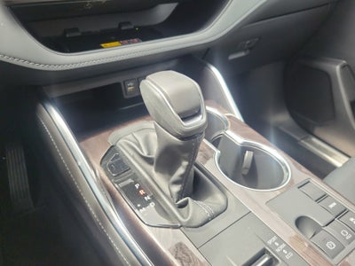 2025 Toyota Highlander Limited