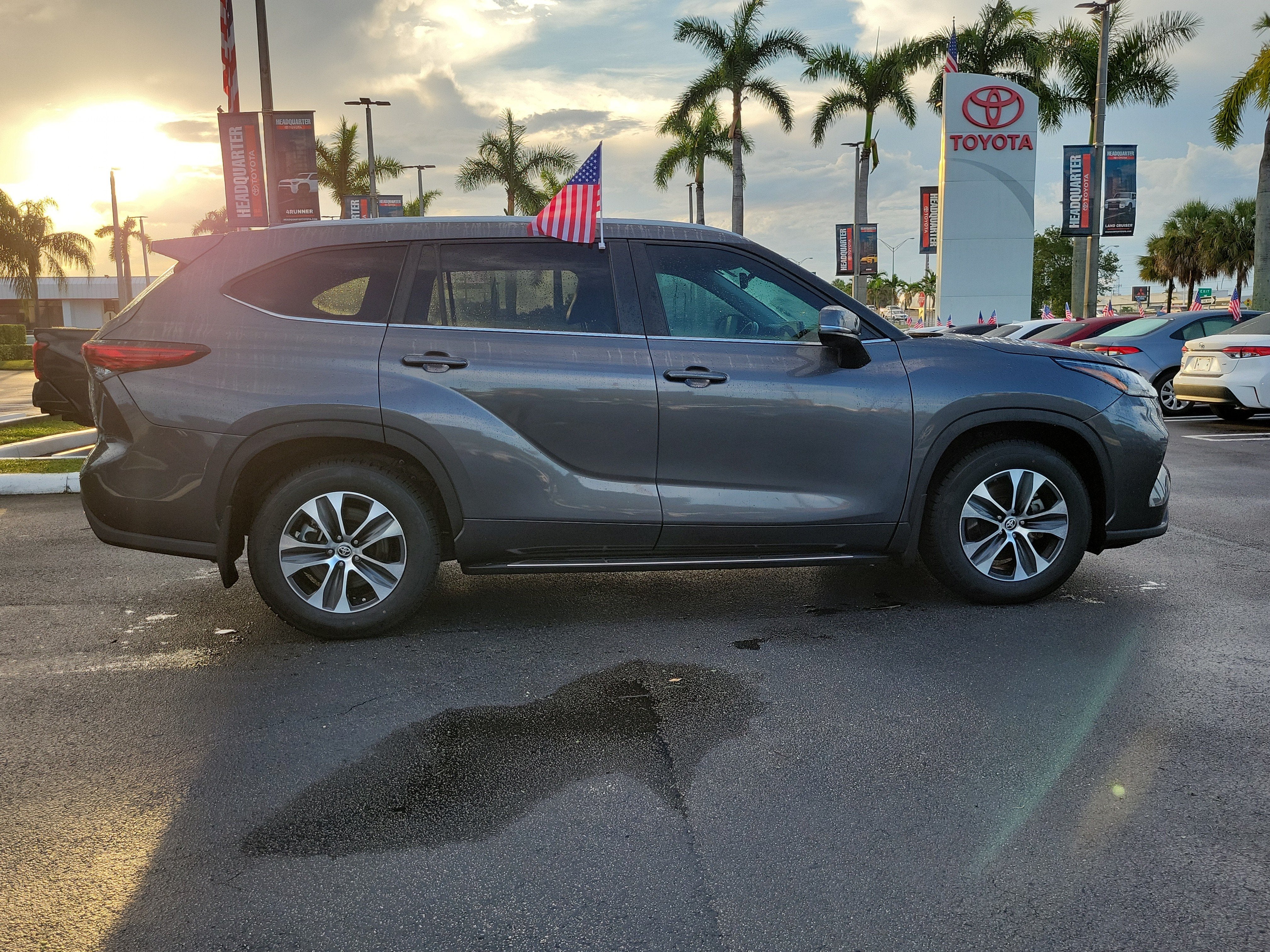 2023 Toyota Highlander XLE