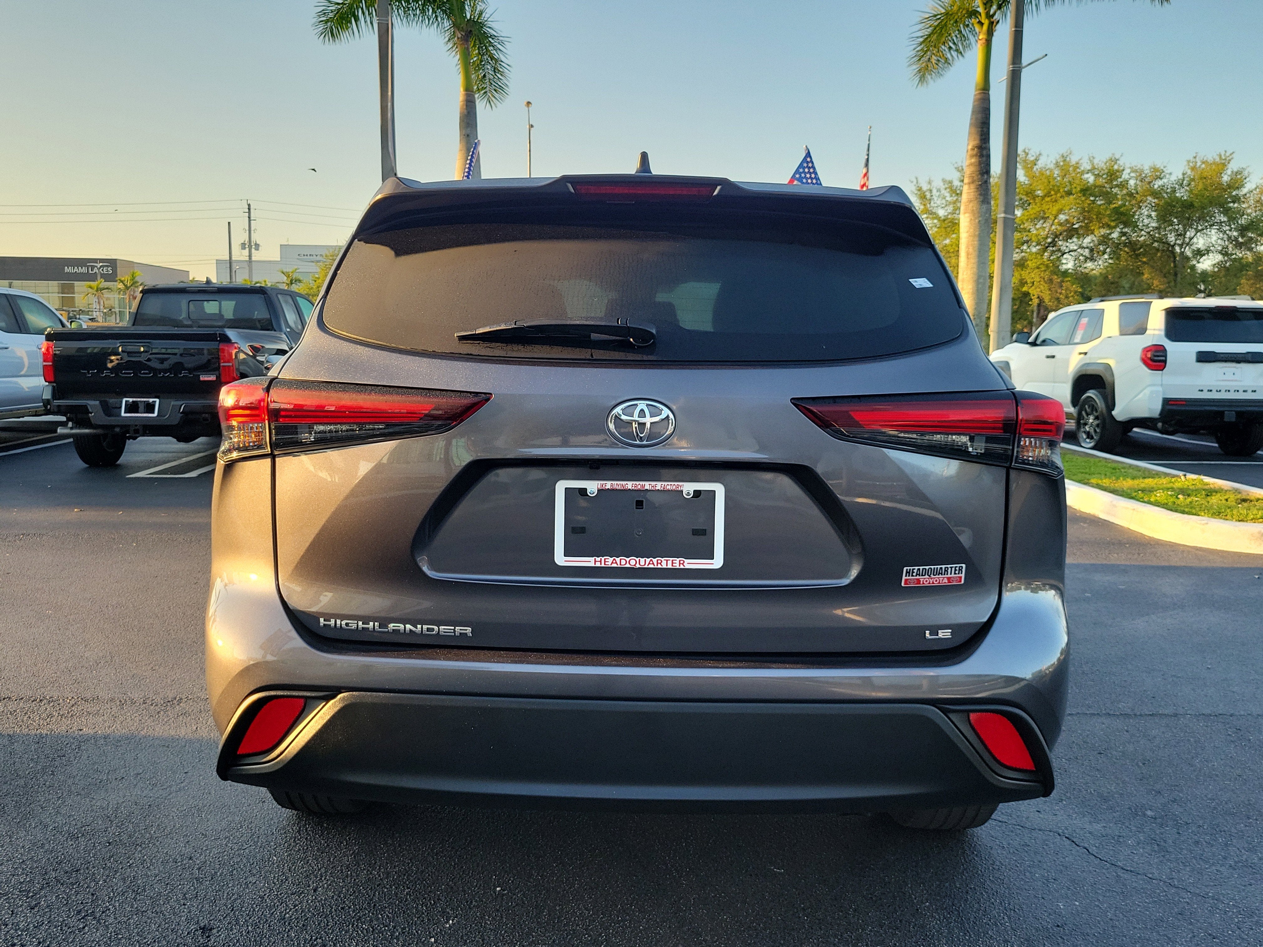 2024 Toyota Highlander LE