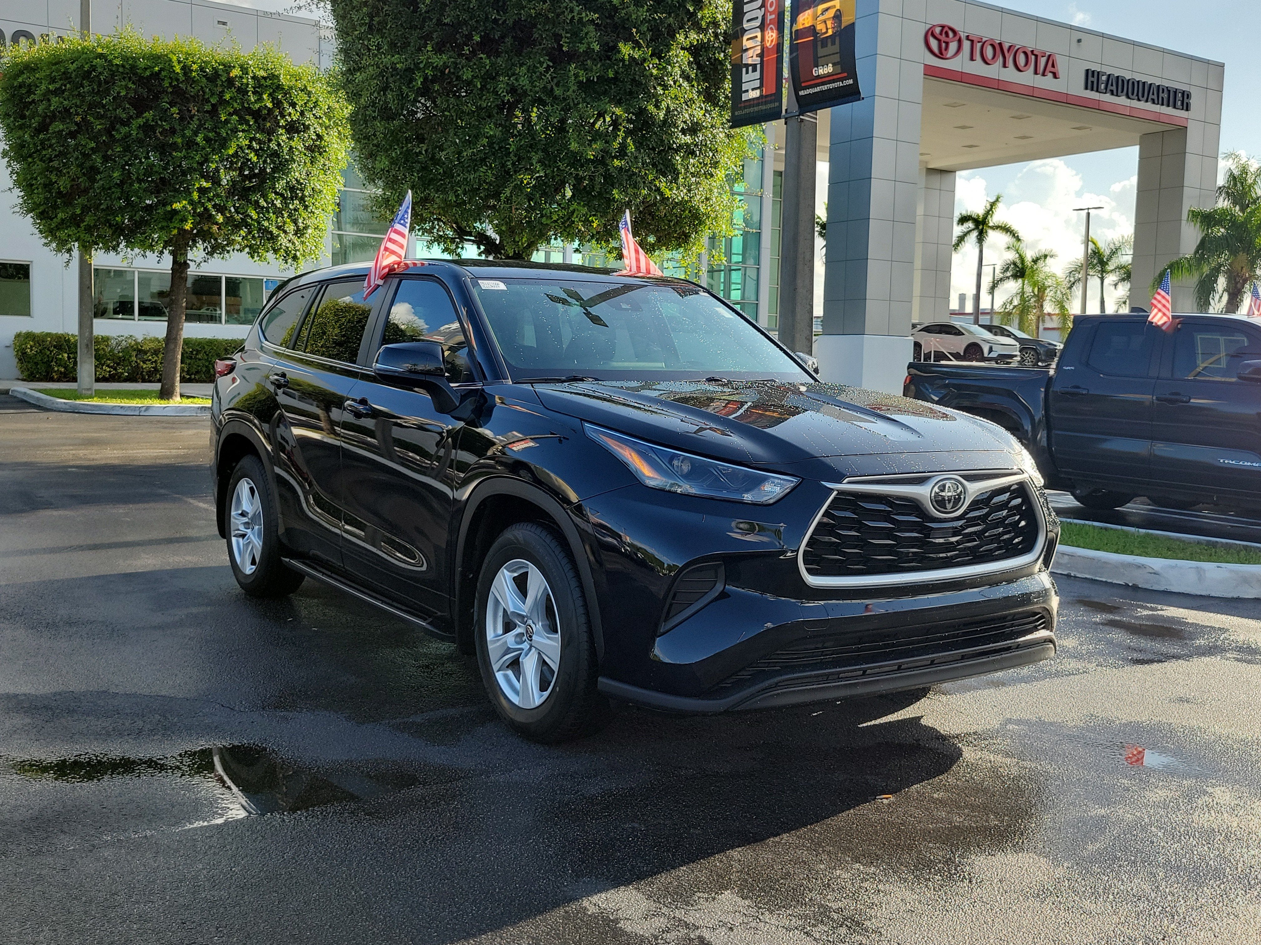 2023 Toyota Highlander L