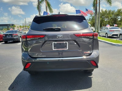 2023 Toyota Highlander LE