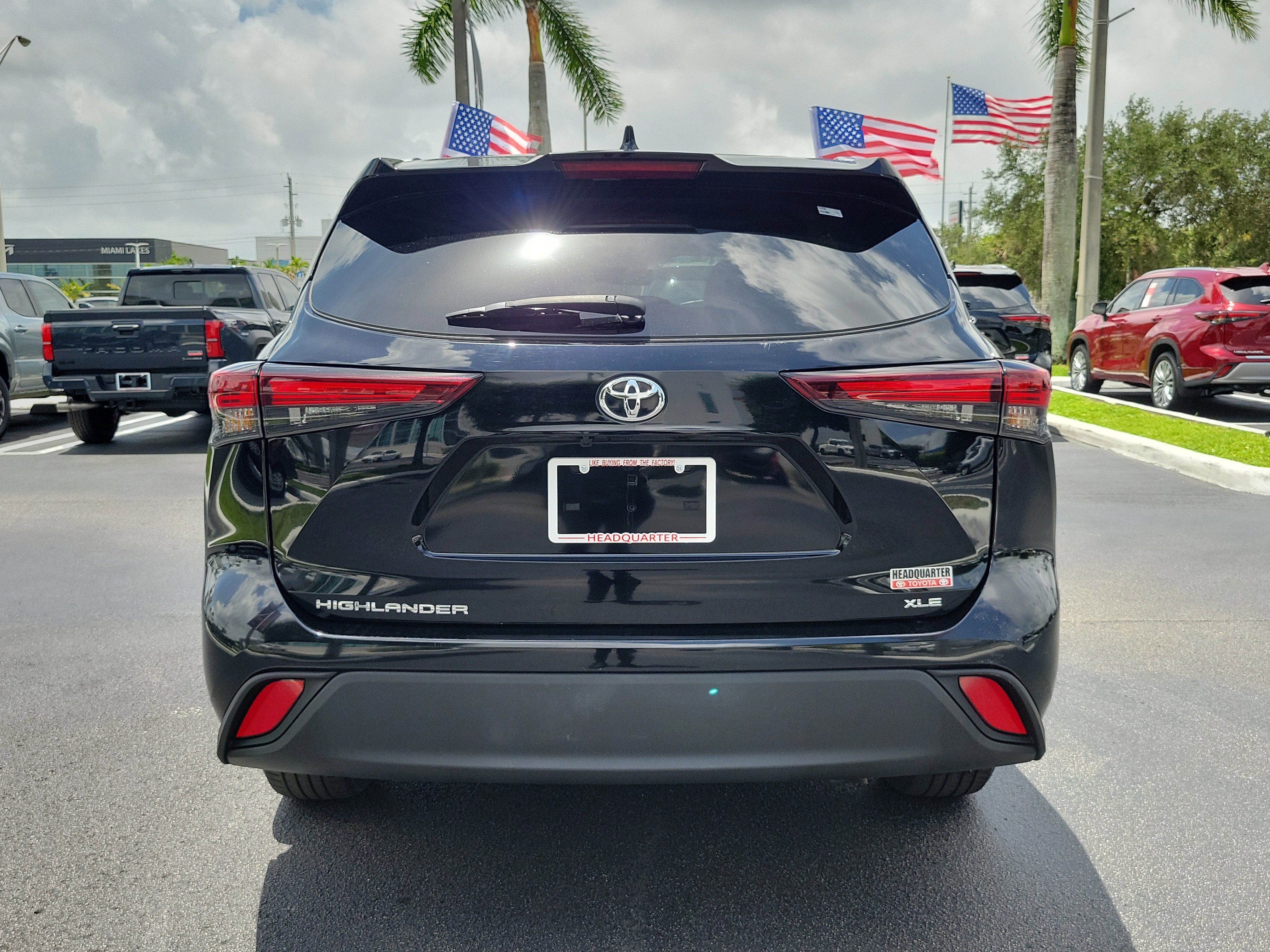2024 Toyota Highlander LE