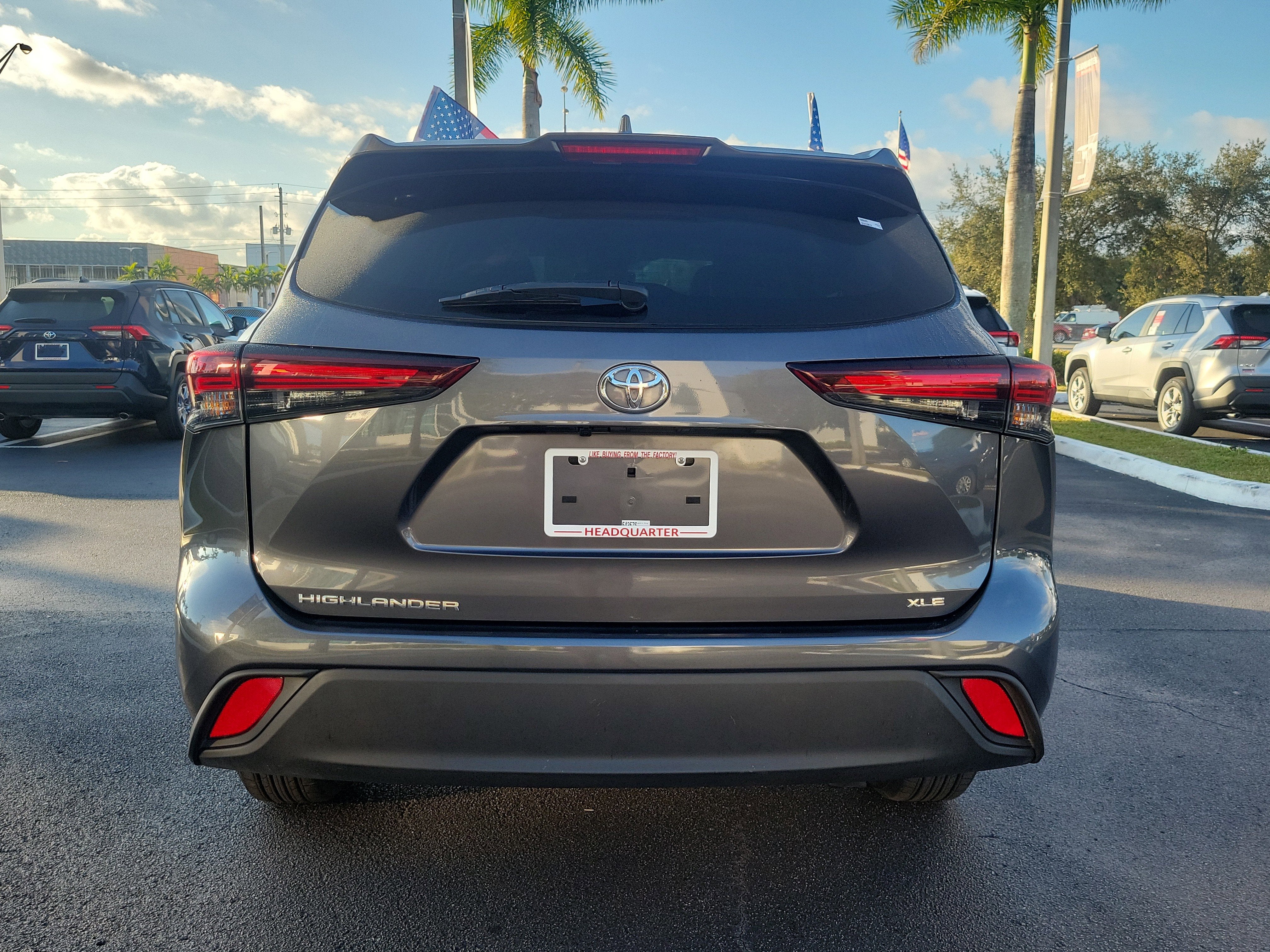 2024 Toyota Highlander LE