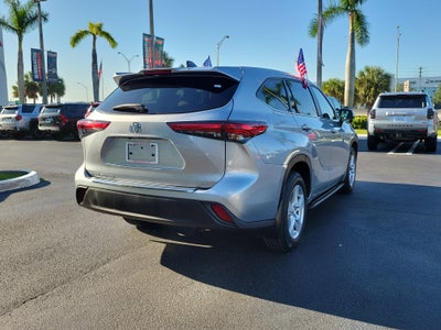 2023 Toyota Highlander LE