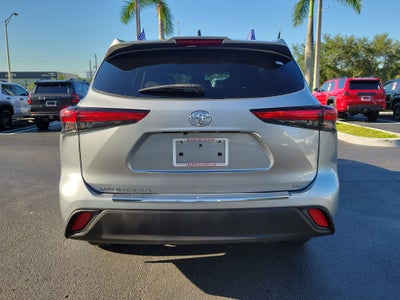 2023 Toyota Highlander LE
