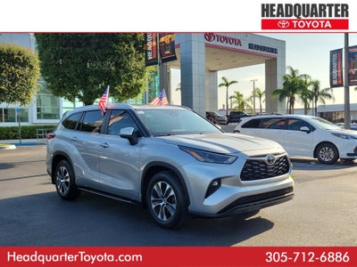 2023 Toyota Highlander Base