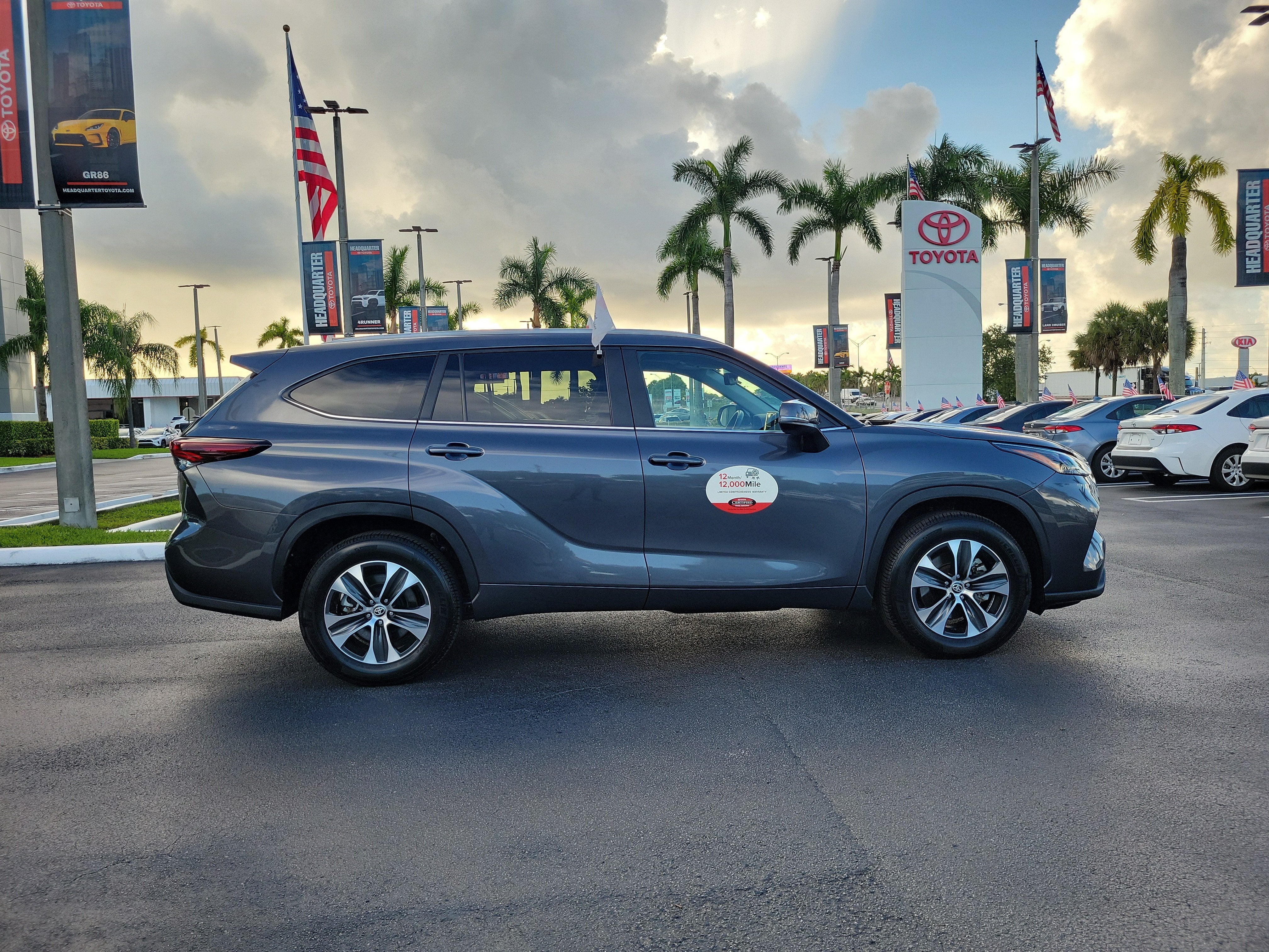 2025 Toyota Highlander XLE