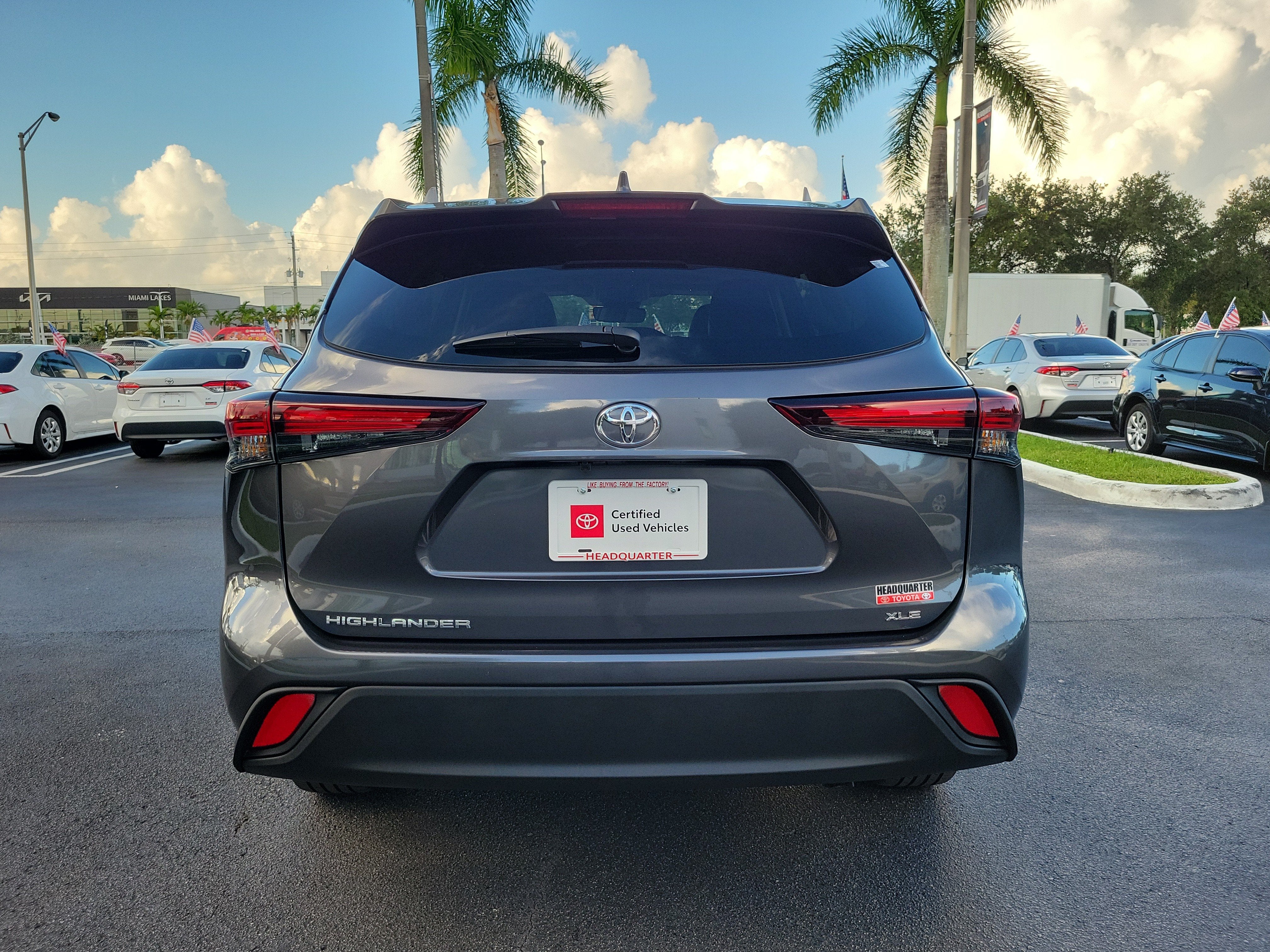 2025 Toyota Highlander XLE