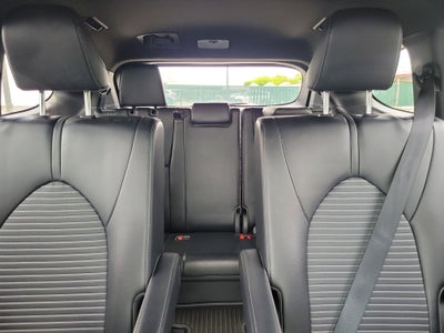 2023 Toyota Highlander Base
