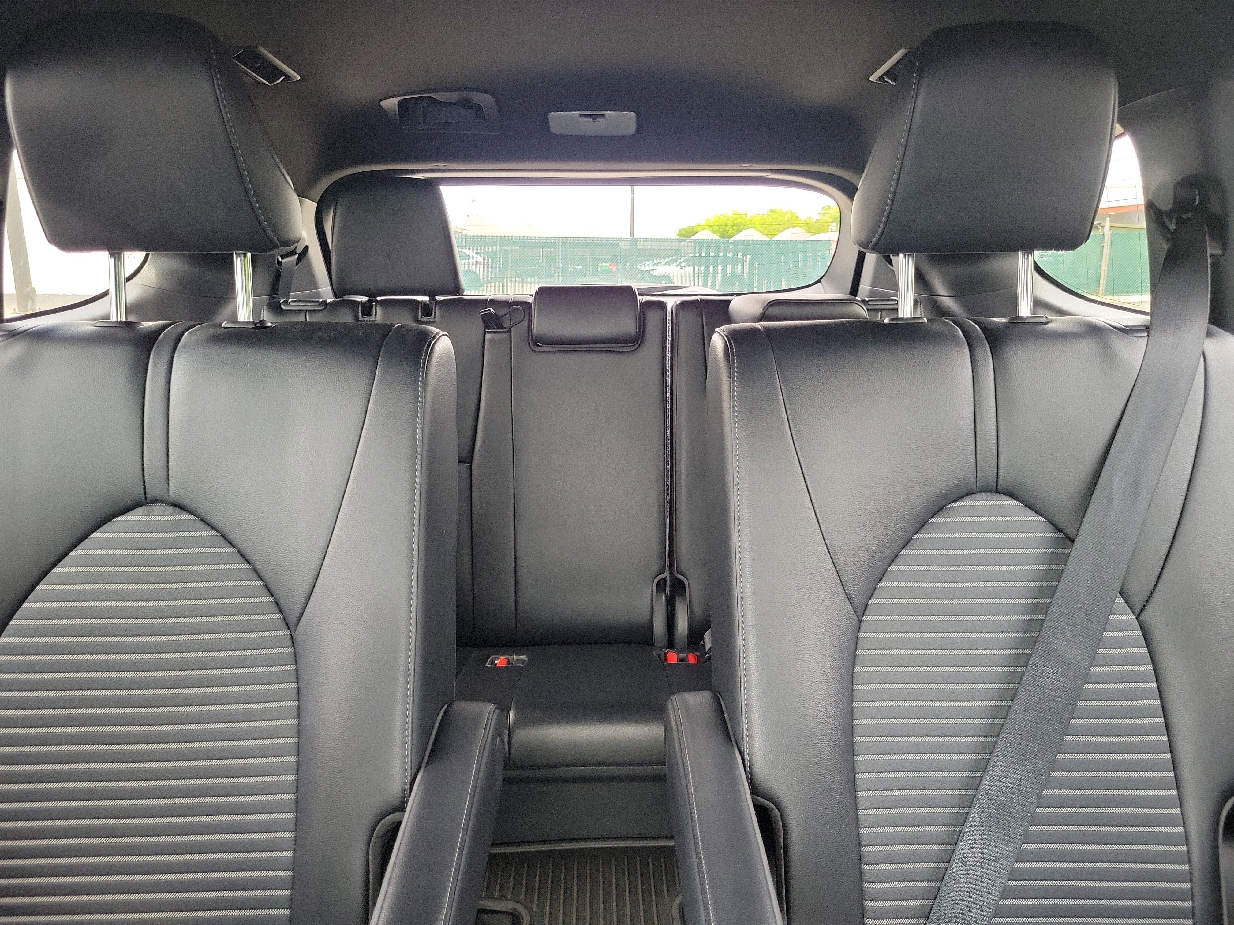 2023 Toyota Highlander Base