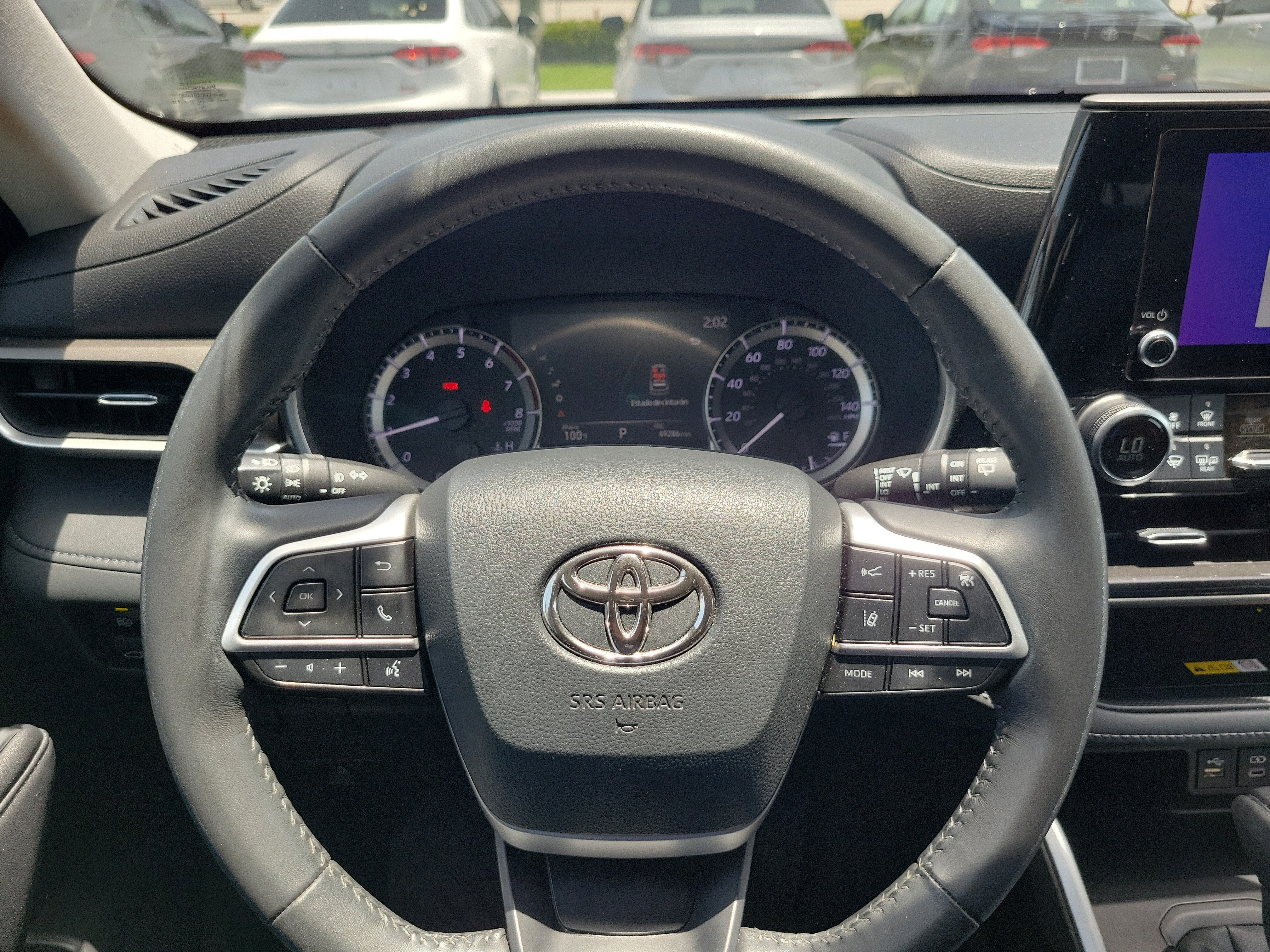 2023 Toyota Highlander Base