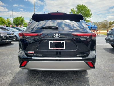 2024 Toyota Highlander LE