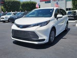 2022 Toyota Sienna LE