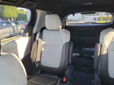 2026 Toyota Sienna XSE