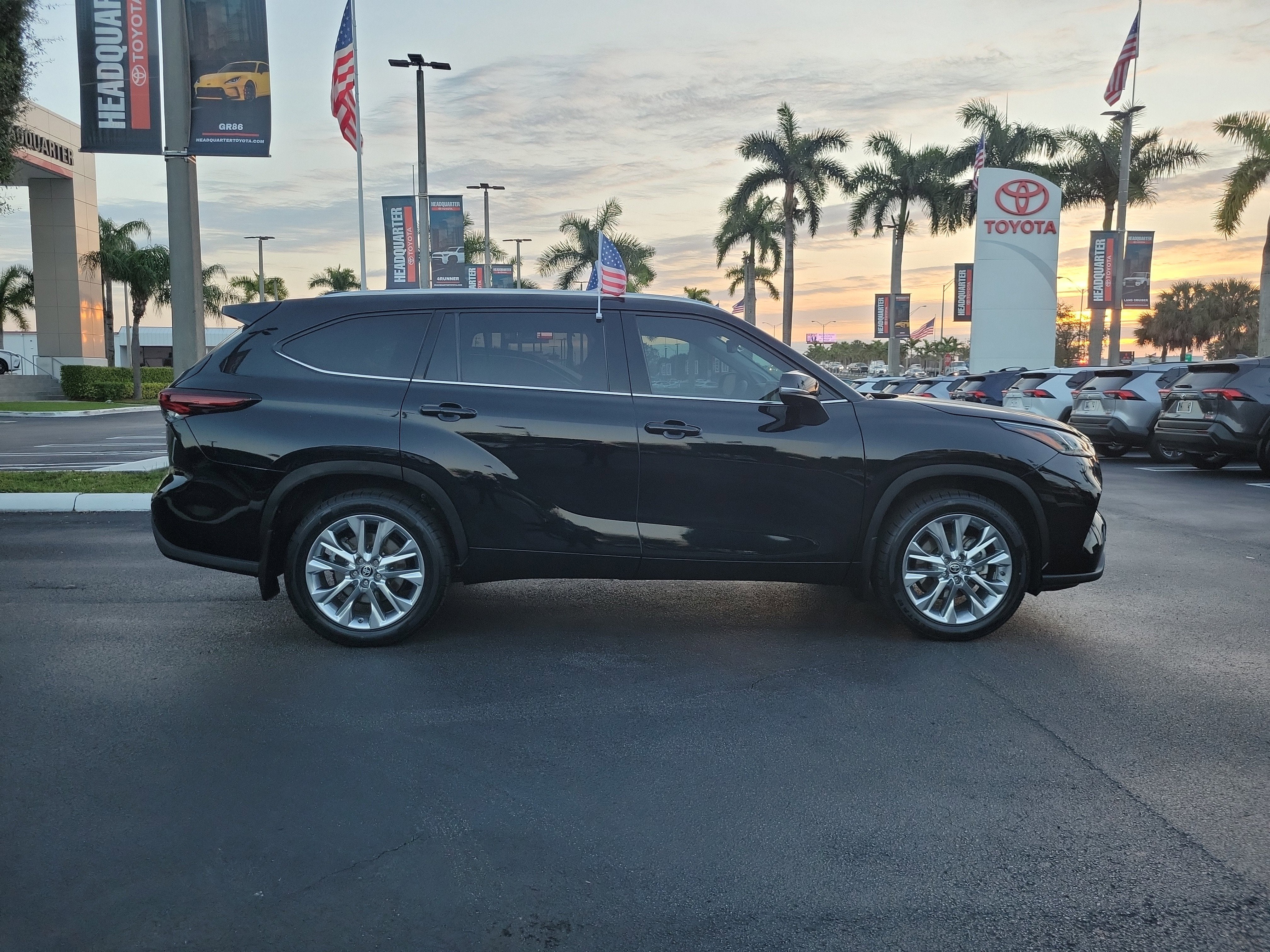 2024 Toyota Highlander Hybrid Limited