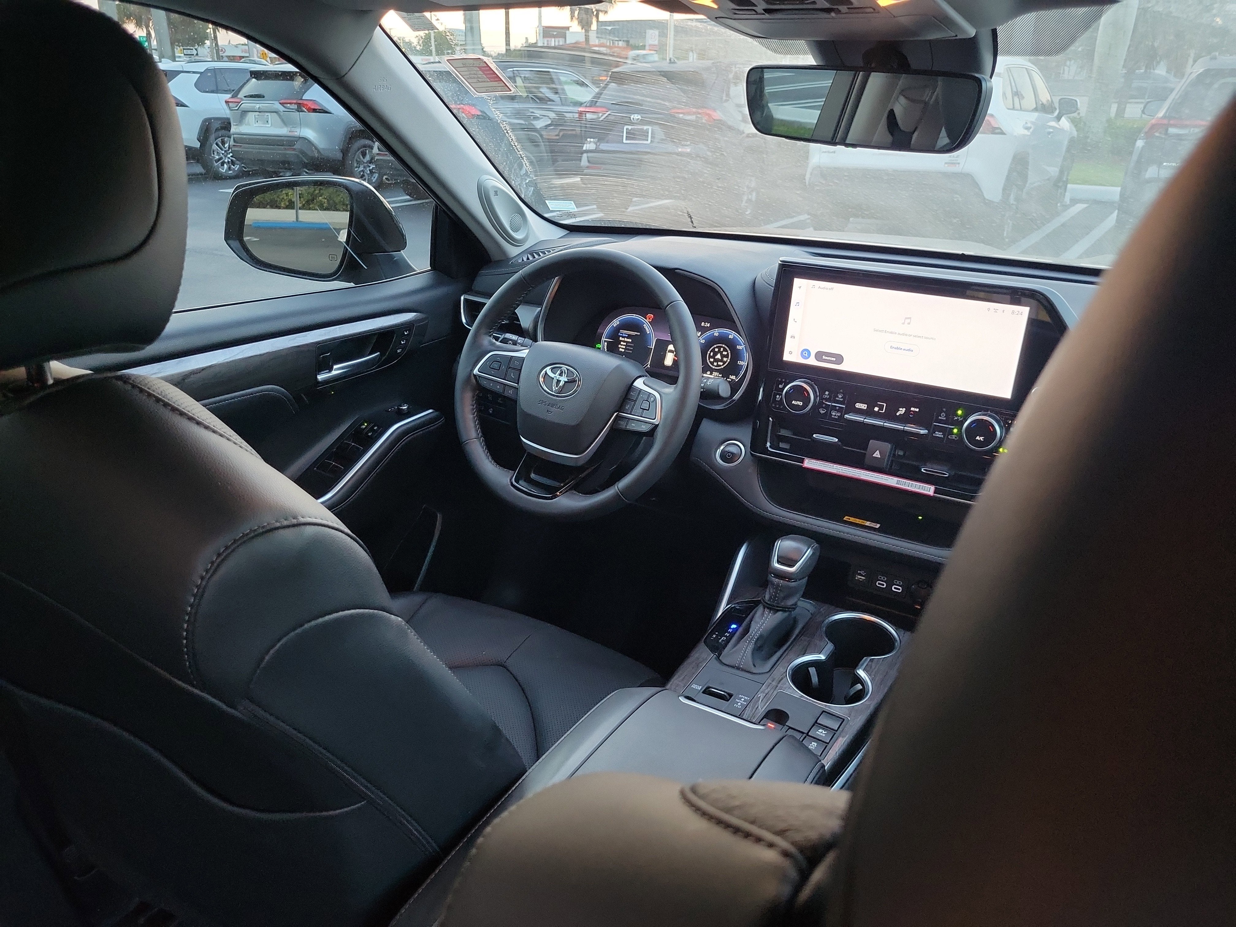 2024 Toyota Highlander Hybrid Limited